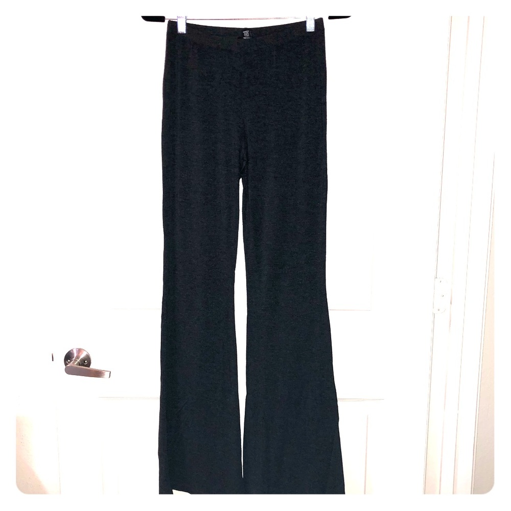 Gray Flare Pants SIZE: MEDIUM